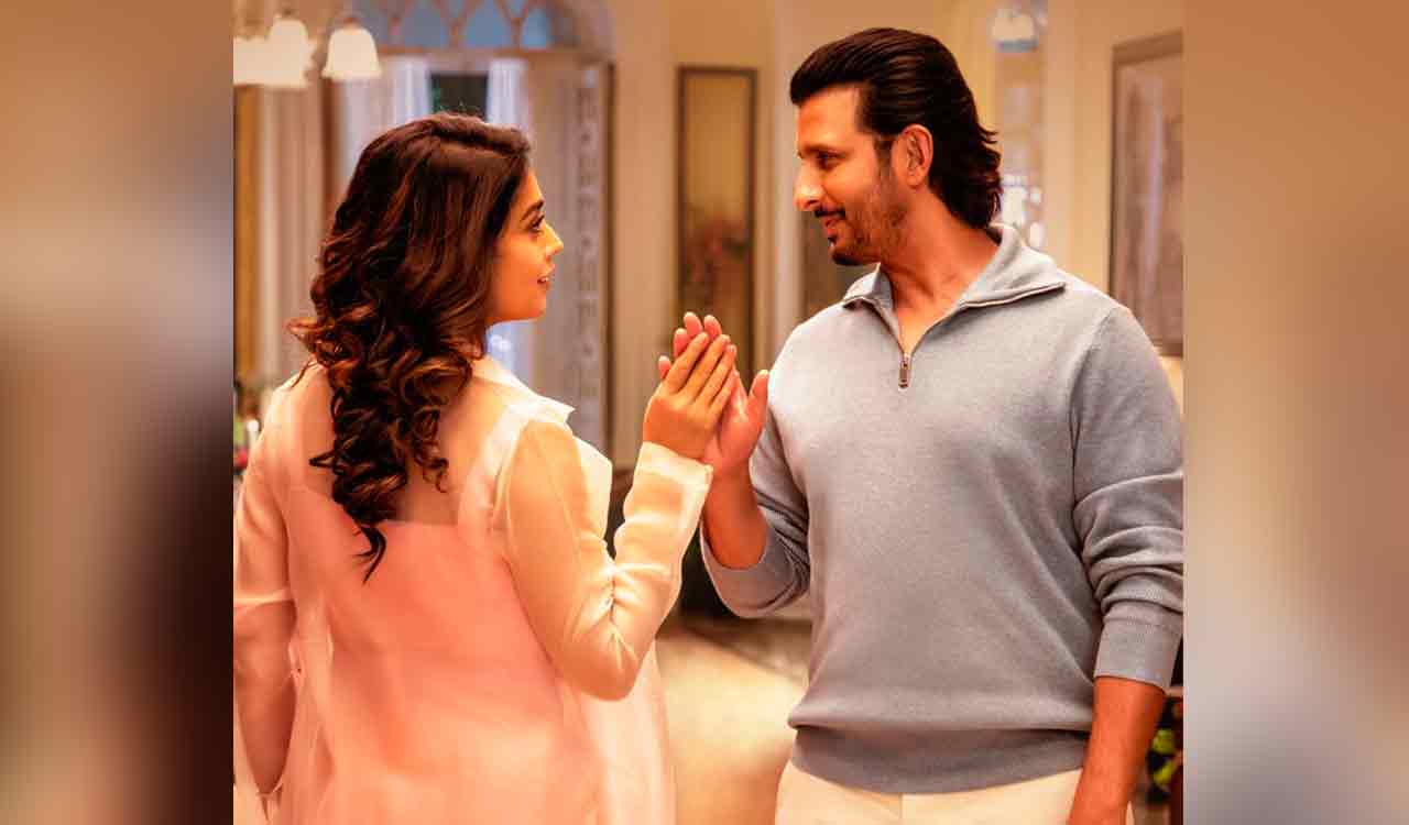 Music School’s ‘Teri Nigaahon Ne’ feat. Shriya Saran, Sharman Joshi out now