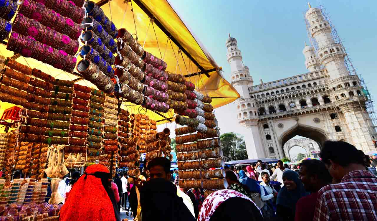 Hyderabad’s Ramzan shopping frenzy takes over the city