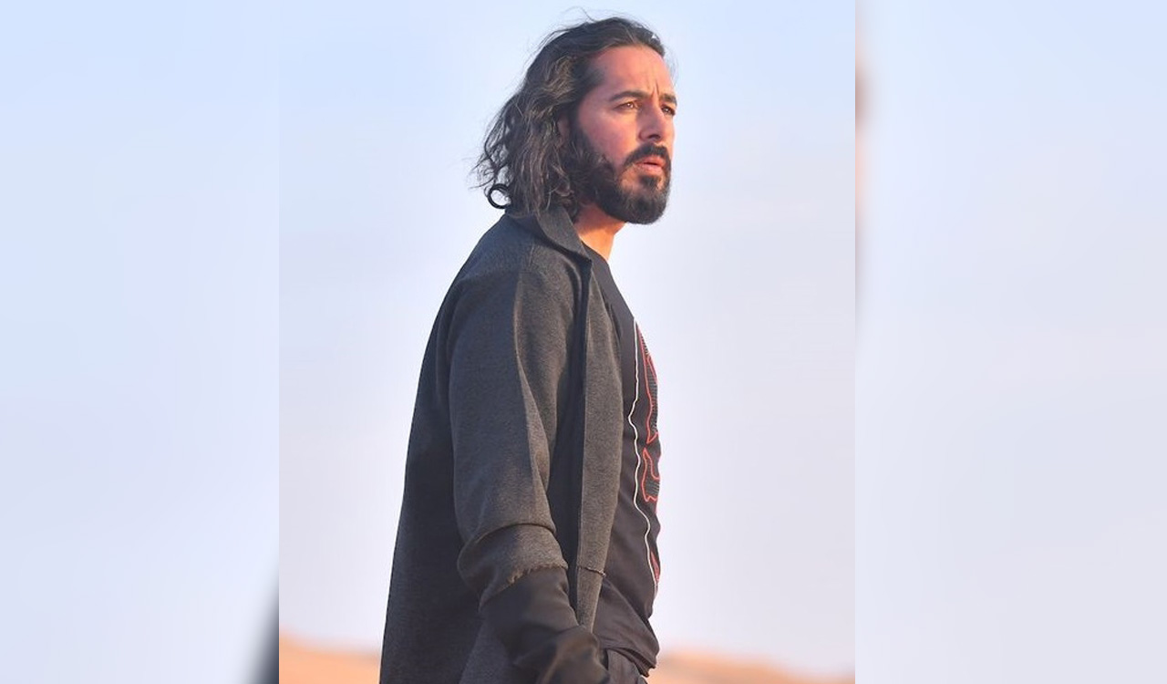 Dino Morea battled 40 degrees in 4 layers of clothing for ‘Agent’