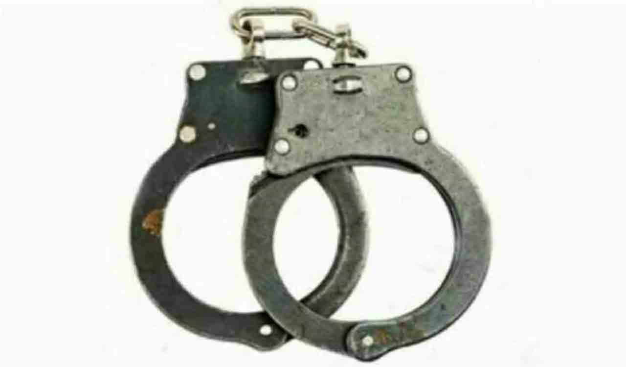 UP: Three arrested for printing, circulating fake currency notes