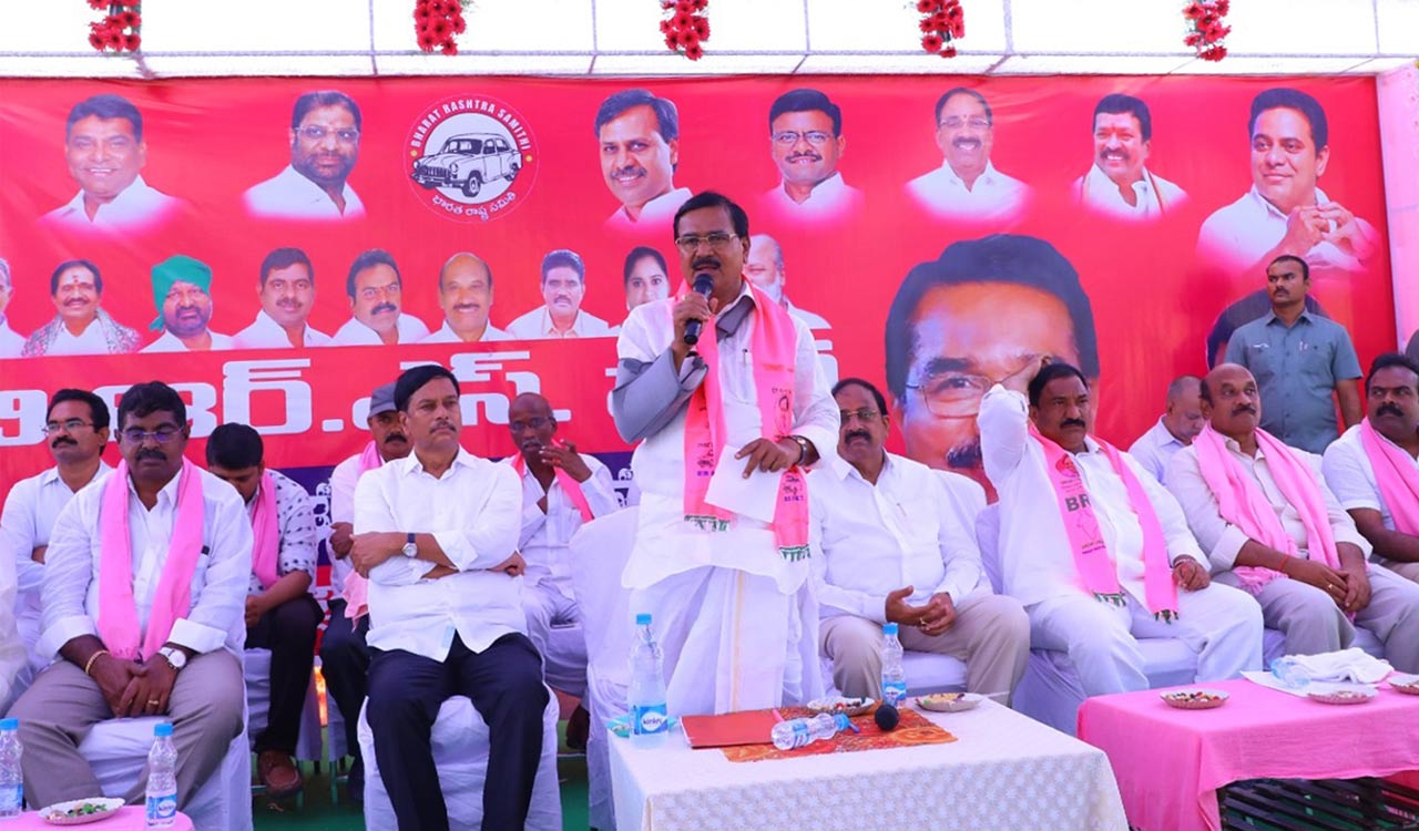 Pro-farmer government has to come to power at the Centre: Niranjan Reddy