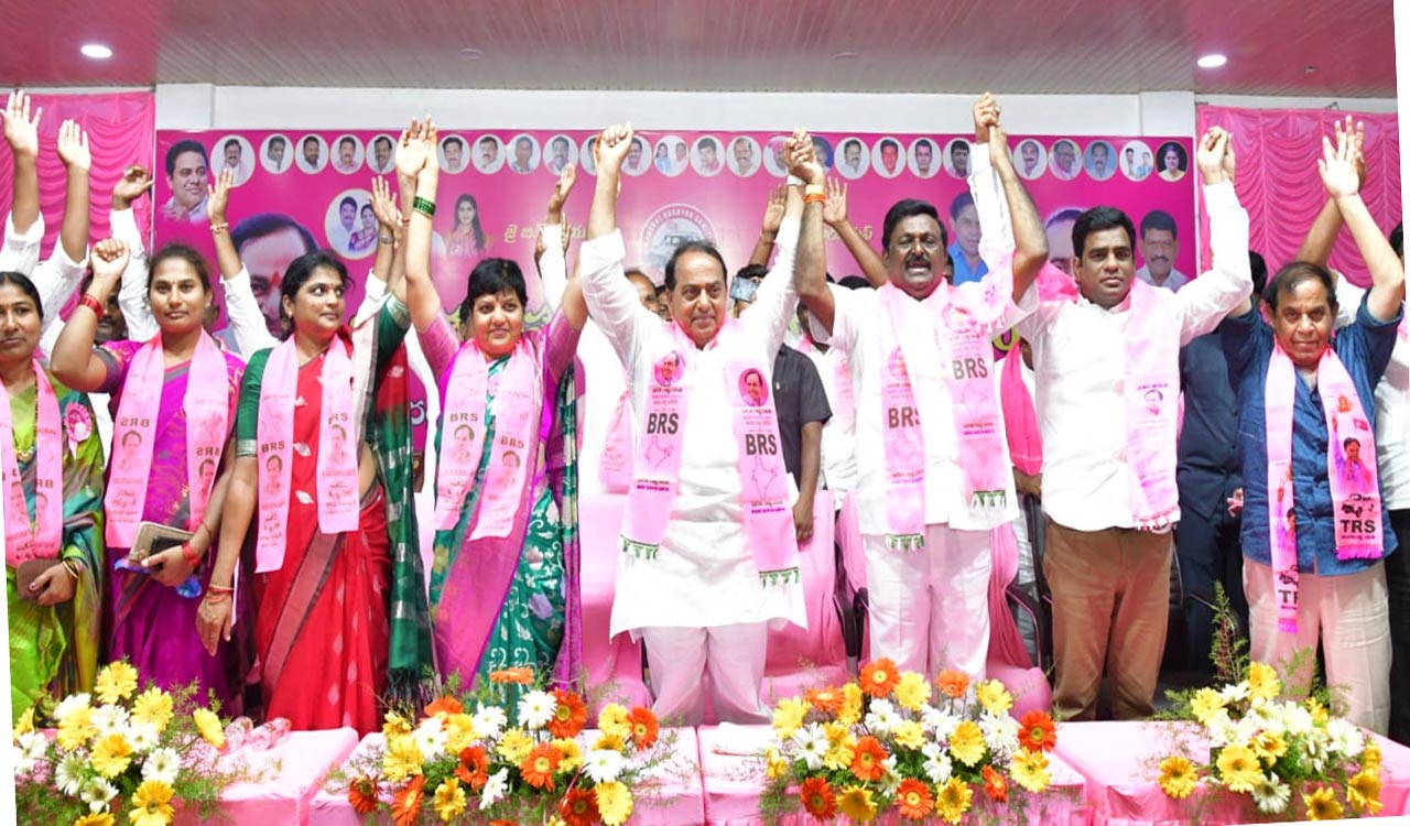 Telangana govt’s welfare schemes cover all sections of society: Indrakaran Reddy
