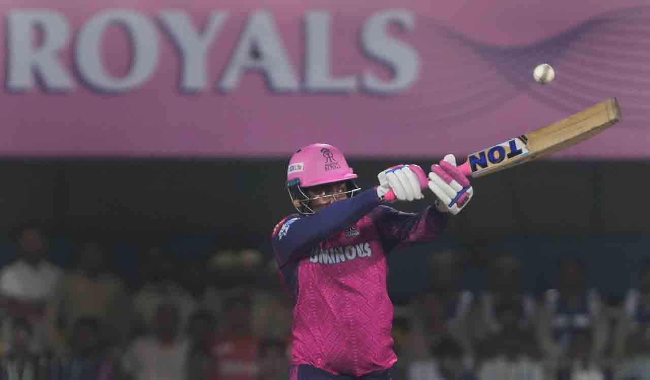 West Indies recall Shimron Hetmyer, Oshane Thomas for ODI series against India