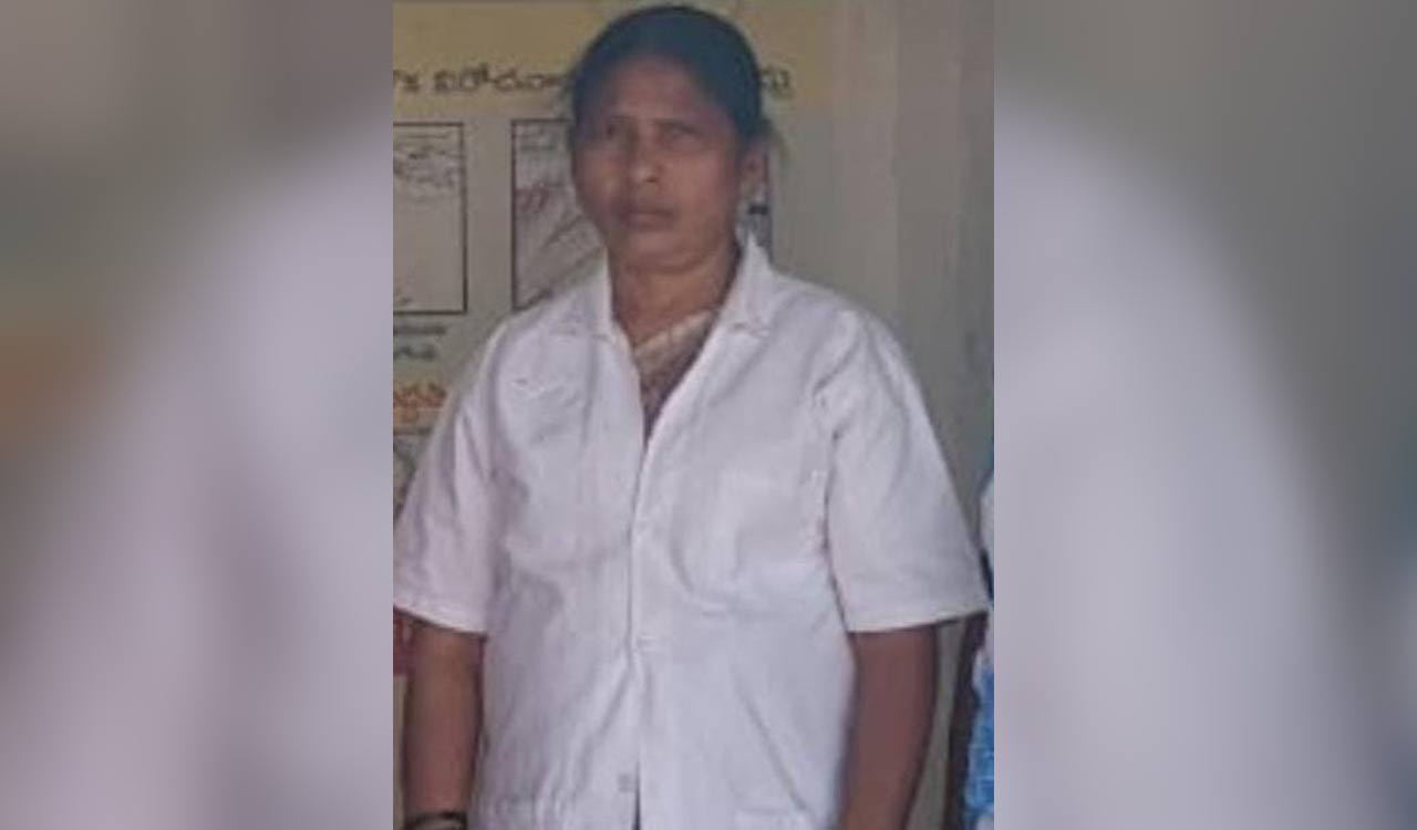 Nurse killed in road accident in Sangareddy