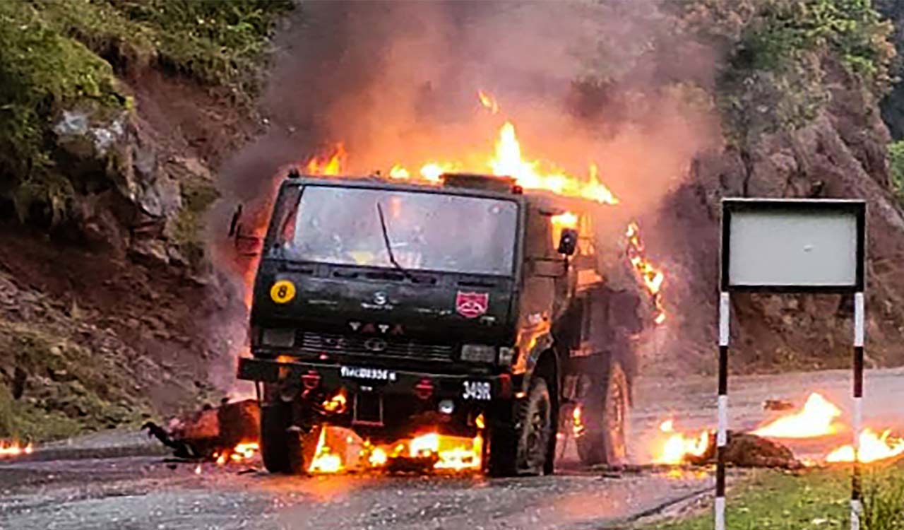 5 Army soldiers killed in terrorist attack in Poonch