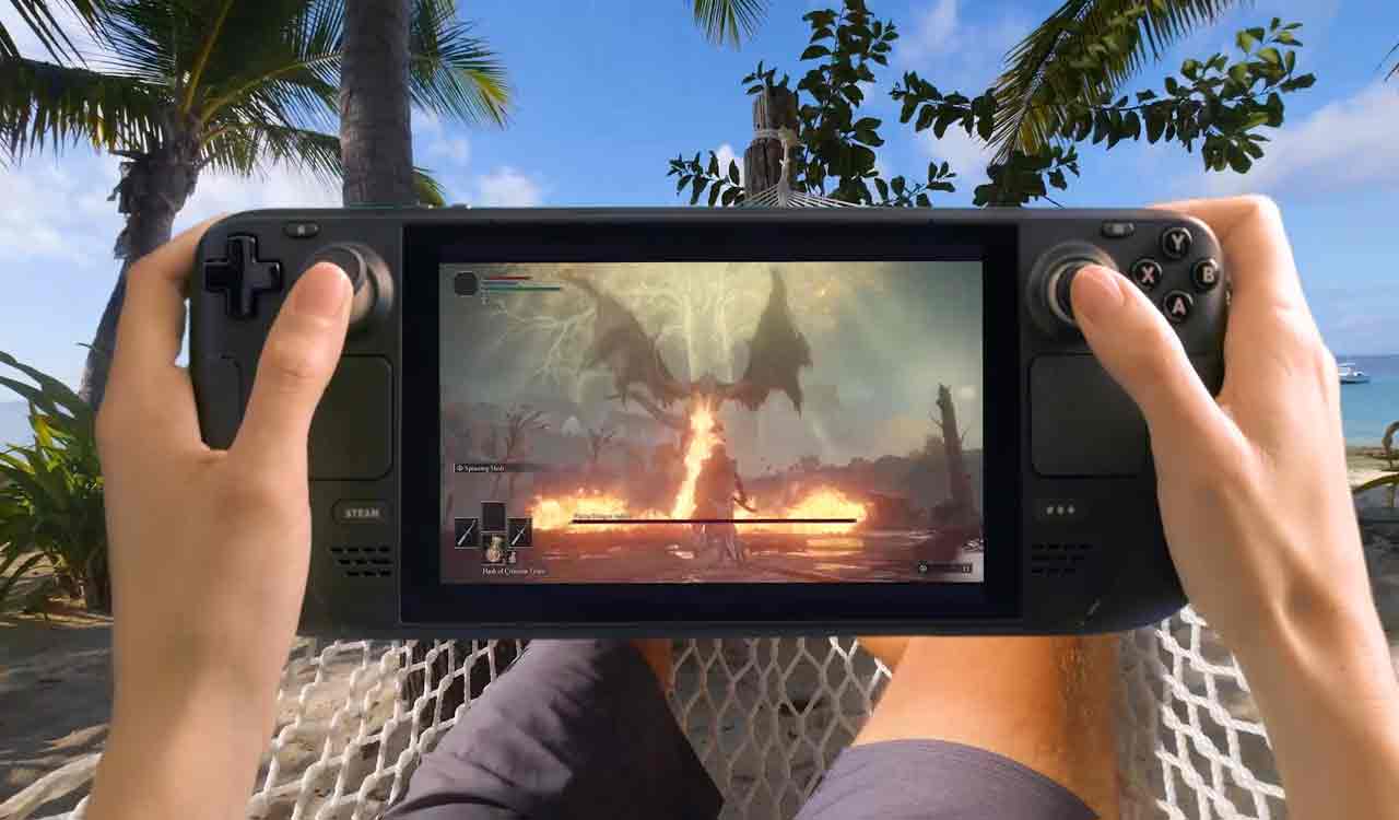 To dock or not to? The gaming handheld race heats up