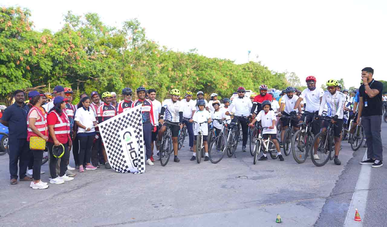 Mother’s Day: Aptronix organises 10km Cyclothon in Hyderabad
