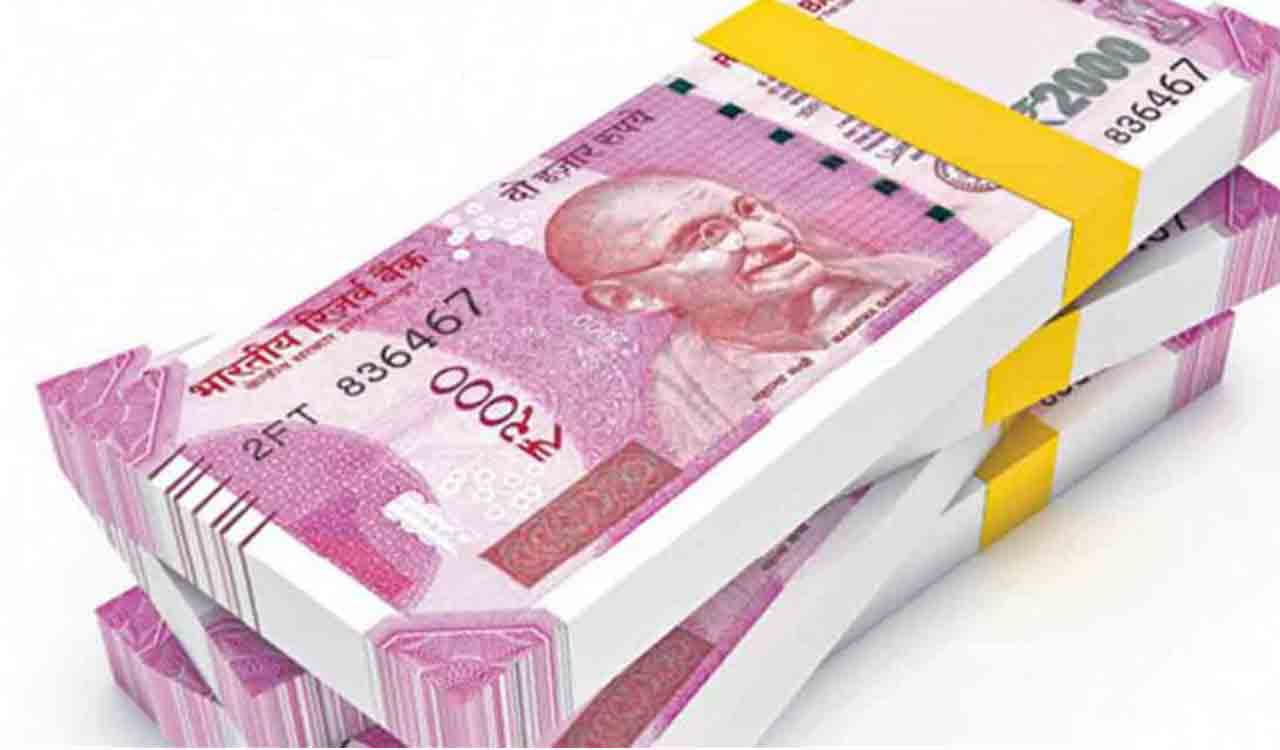 RBI withdraws Rs 2000 notes; to continue as legal tender