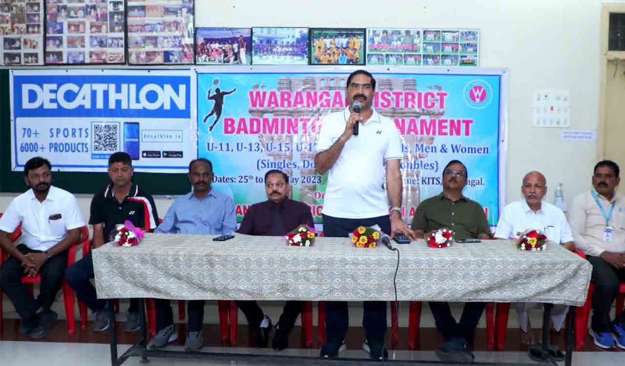 Warangal District Badminton Tournament kickstarts