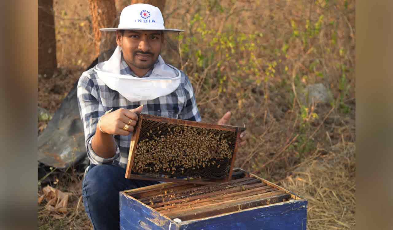 From honey hunt to thriving business: Journey of a young entrepreneur from Warangal
