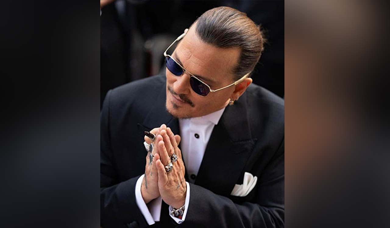 Cannes 2023: Johnny Depp receives 7 minute standing ovation for comeback film ‘Jeanne Du Barry’