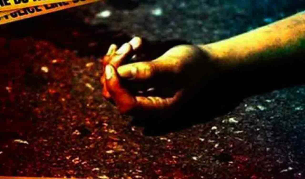Hyderabad: LIC agent dies after lorry hits his motorcycle