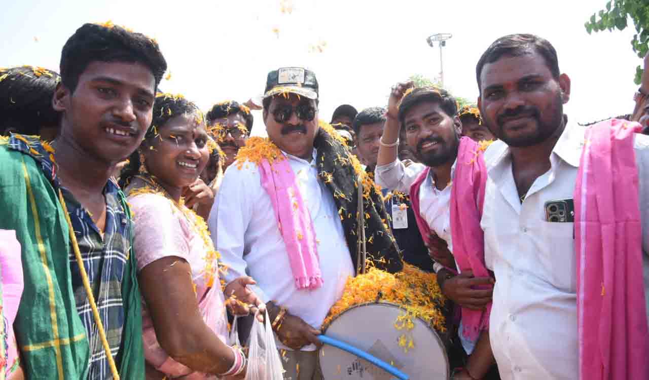 ‘Telangana govt to offer Rs 1 lakh aid to practitioners of BC caste occupations’