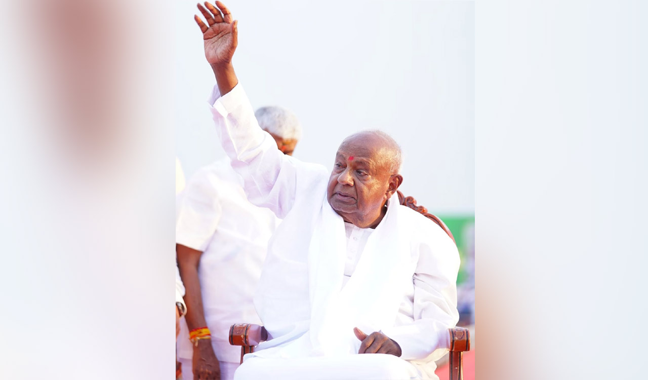 Former Prime Minister Deve Gowda celebrates 90th birthdayTelangana Today