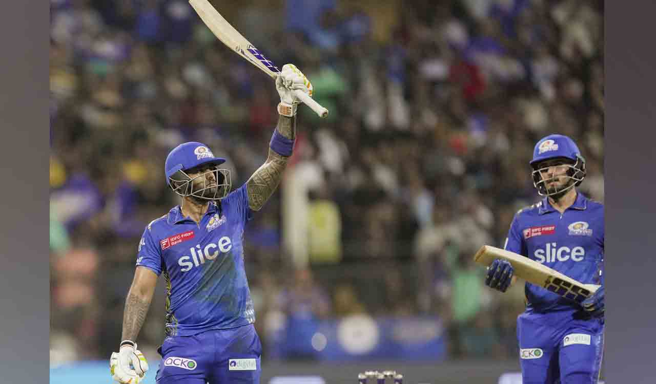 IPL: Mumbai Indians beat Royal Challengers Bangalore by six wickets