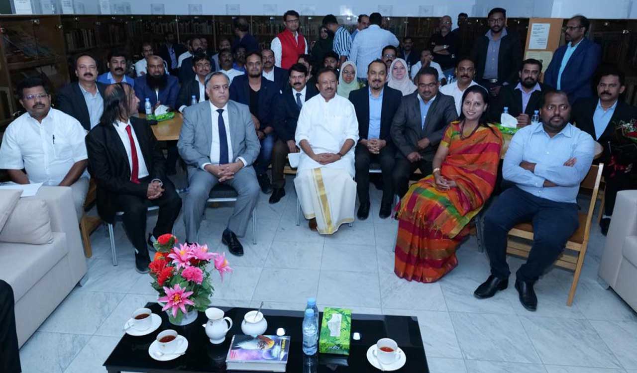 Indian community in Riyadh narrates woes to visiting union Minister