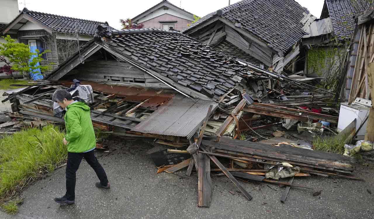 Strong earthquake hits Japan; 1 dead, more than 20 injured