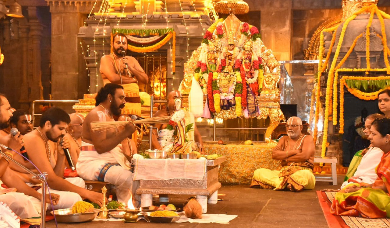 Telangana: Sri Lakshmi Narasimha Swamy jayanthi utsavam begins at Yadadri