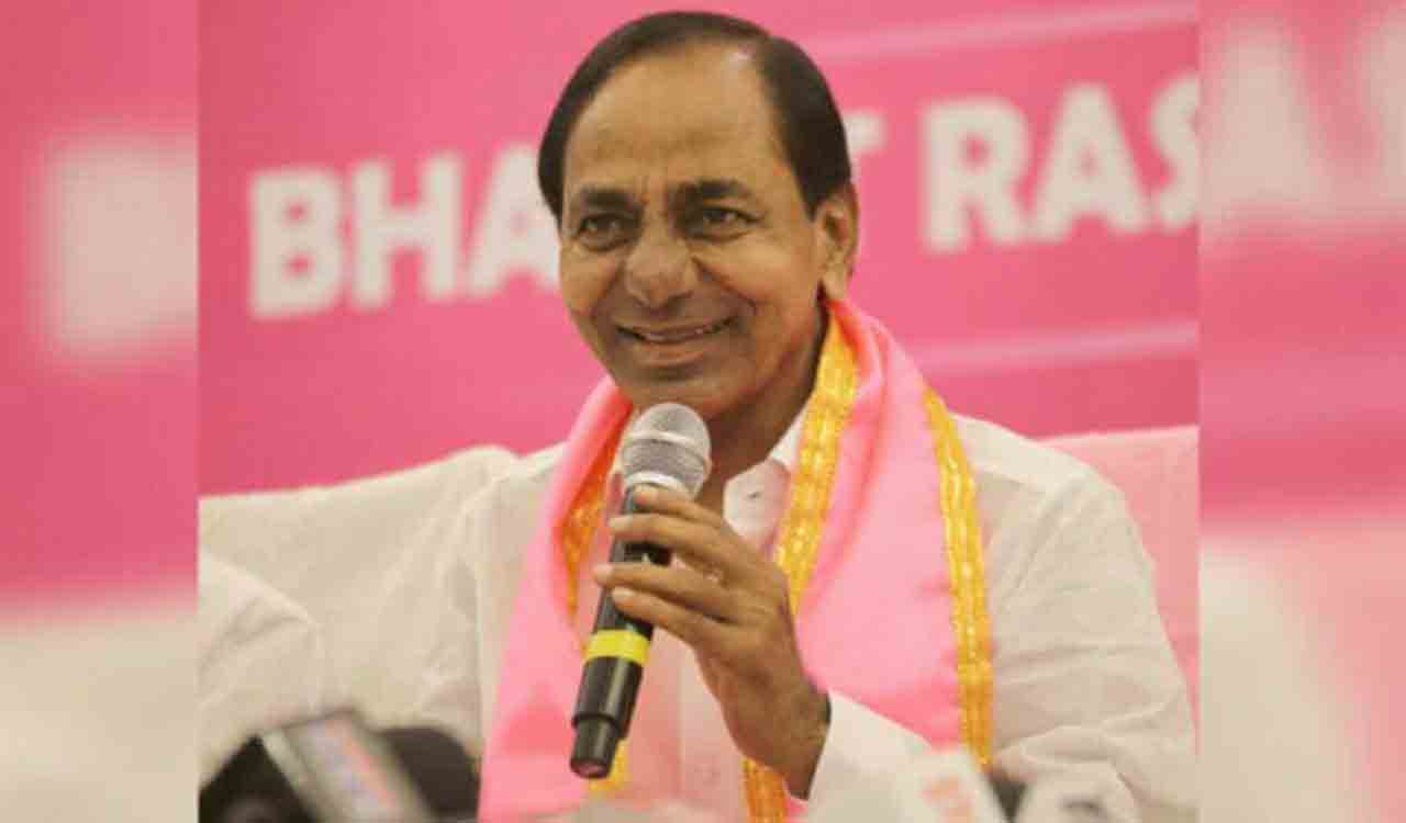 CM KCR announces support of Rs 50 lakh for chess player