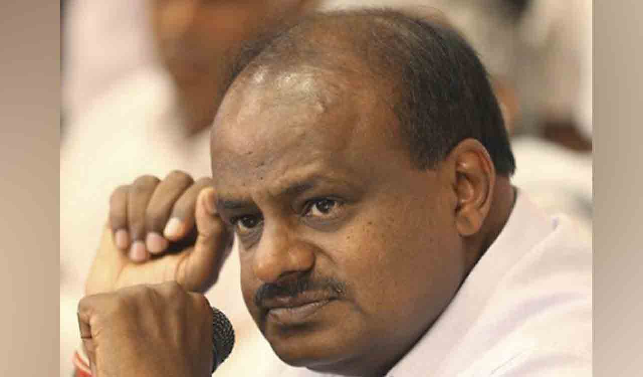 Karnataka Polls: Kumaraswamy Wins But Son Nikhil Loses-Telangana Today