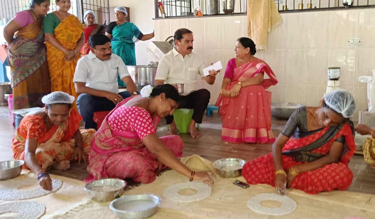 MLA Vinay Bhaskar vows to empower women workers