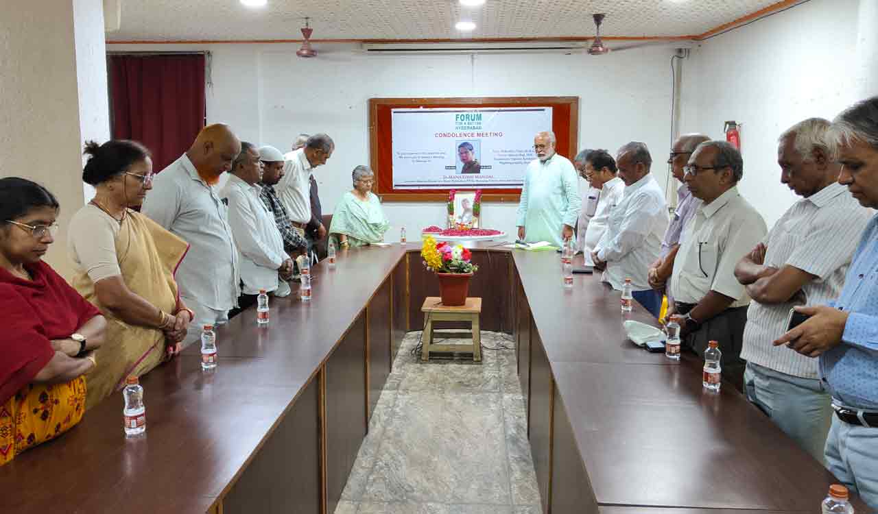 Condolence meeting held in memory of Late Dr M Mandal in Hyderabad