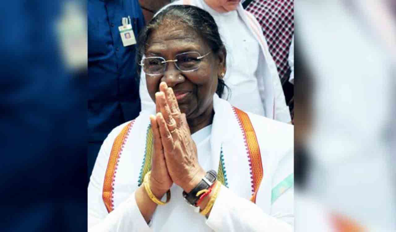 President Droupadi Murmu arrives in Odisha on a three-day visit