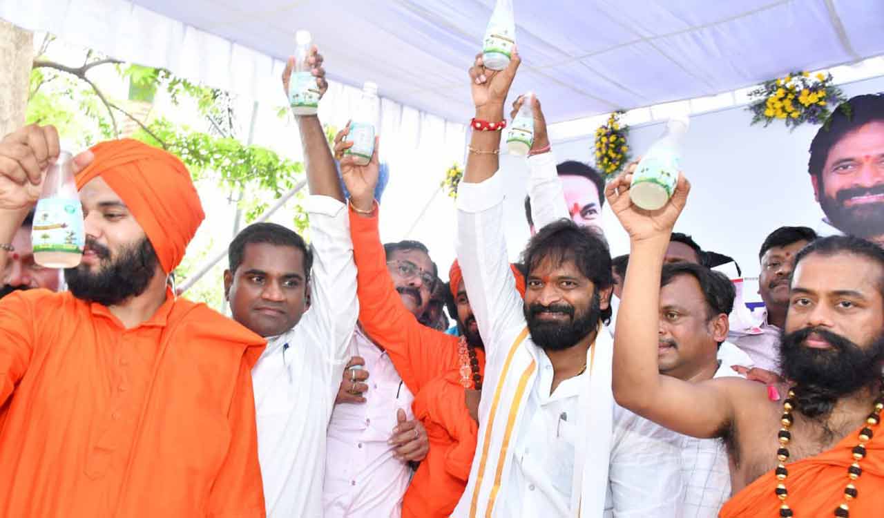 Hyderabad: Neera Cafe on Necklace Road opened