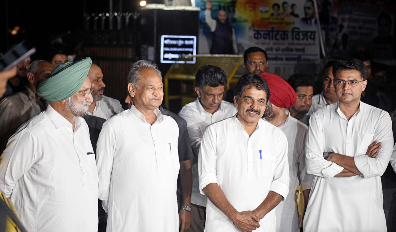 Gehlot, Pilot agree to fight Rajasthan polls unitedly, says Congress