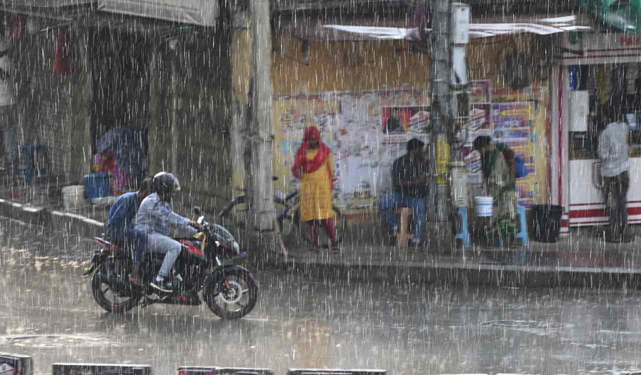 Telangana: Rain Alert Issued For Several Districts-Telangana Today