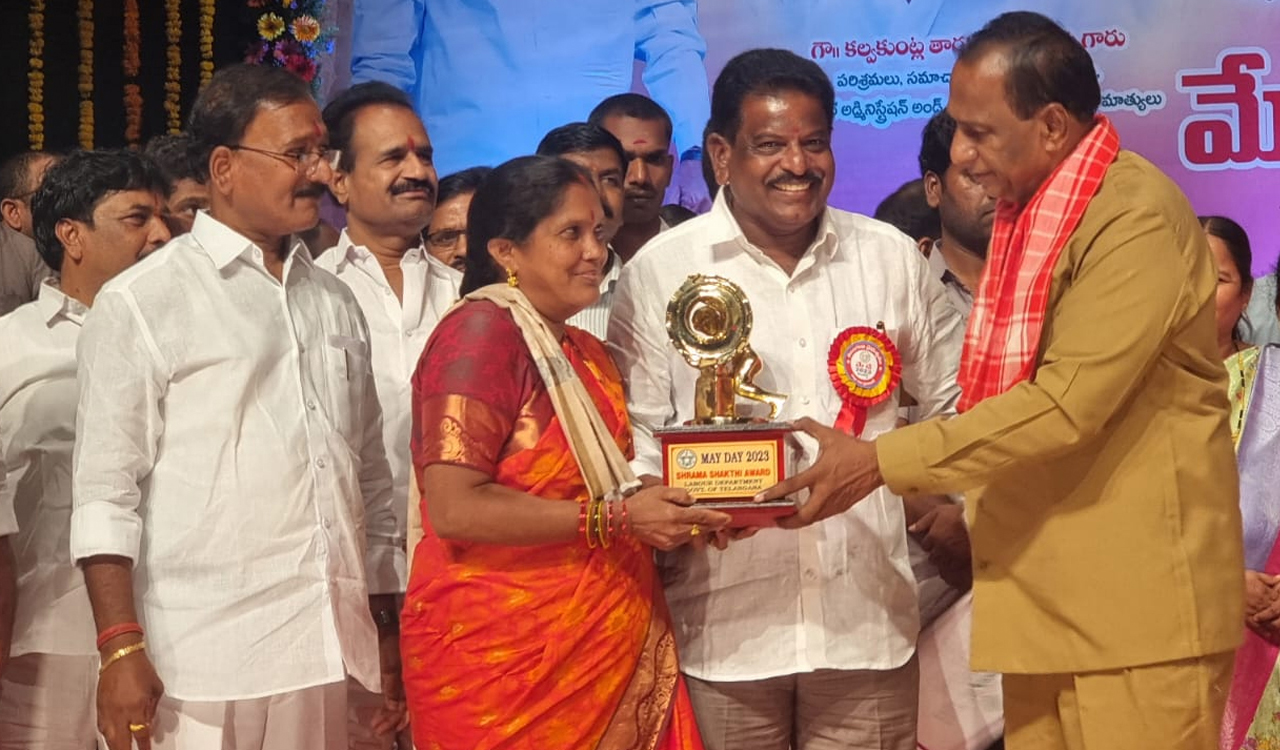 Mancherial coal miner wins Shramashakti award