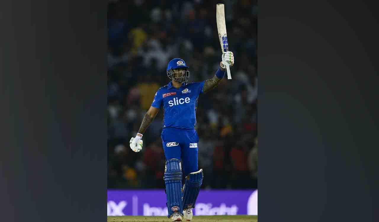 IPL 2023: MI chase down 215, beat PBKS by six wickets