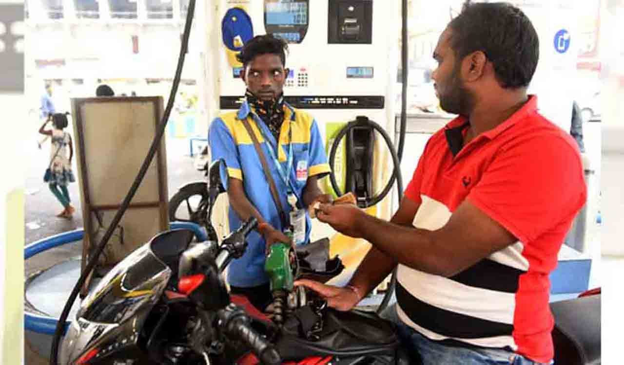 TPDA seeks public cooperation amid shortage of change for Rs 2,000 notes