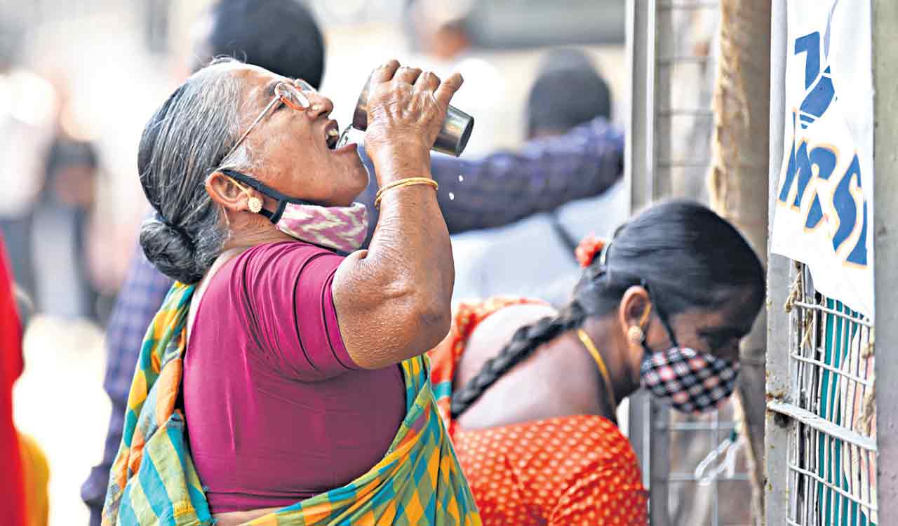 Hyderabad reels under heatwave as temperatures soar