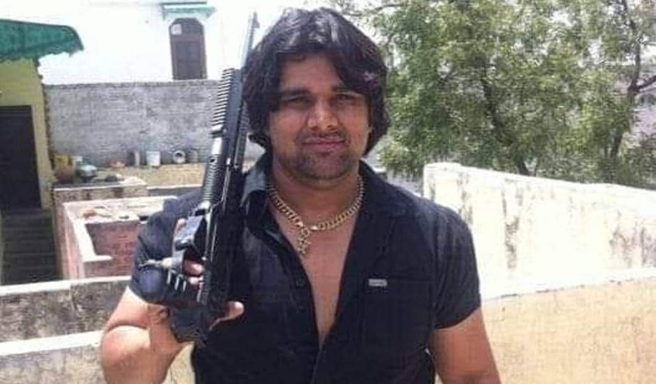 Gangster Tillu Tajpuria murdered in Tihar Jail