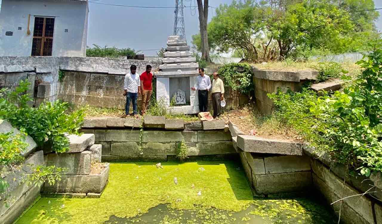 Neglected Kakatiya temple tank cries for attention