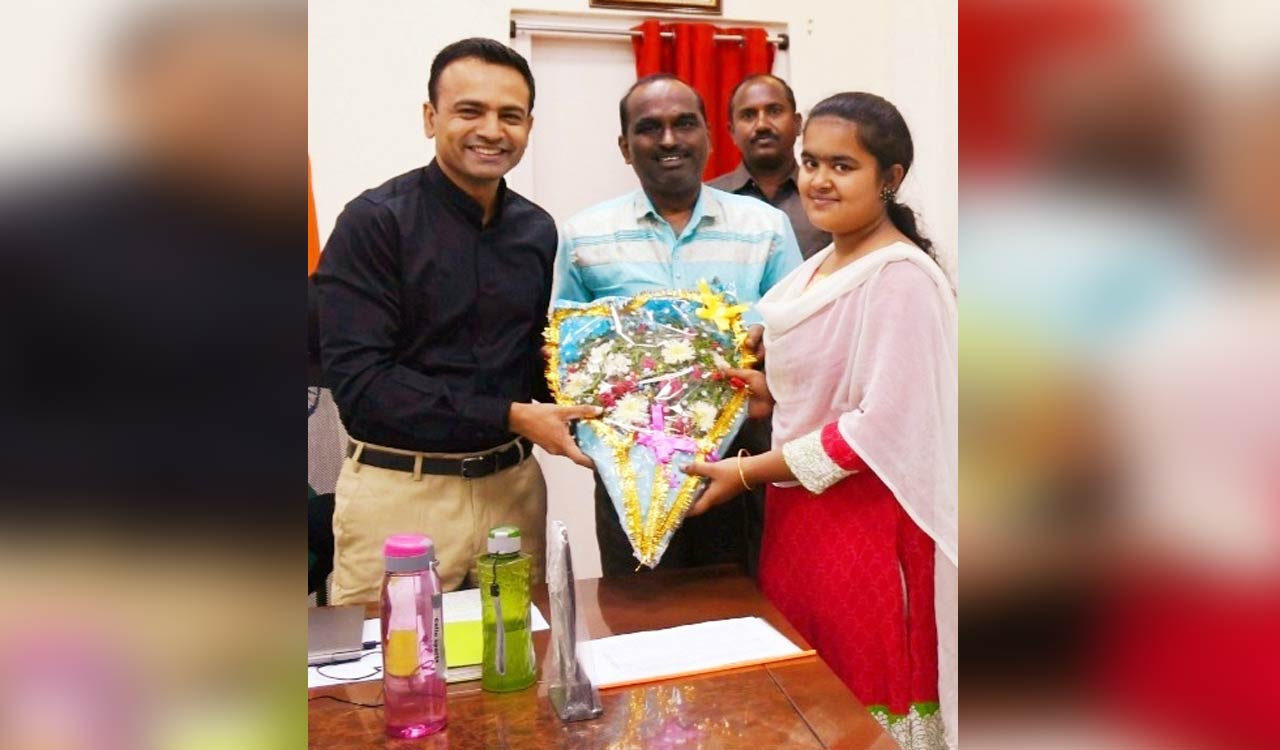 Asifabad: Bicycle repairer’s daughter is topper in Intermediate II year