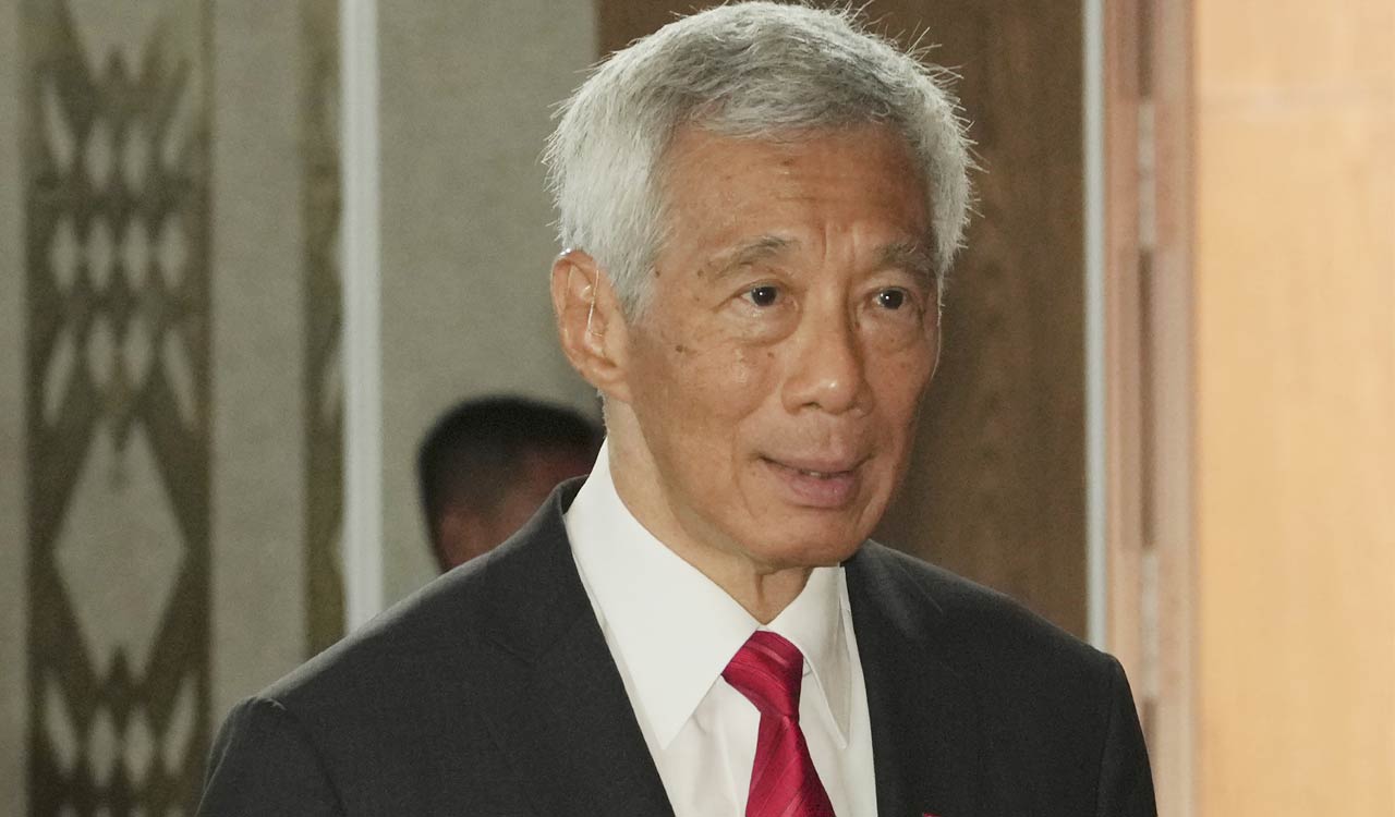 Singapore PM Lee Hsien Loong tests positive for Covid