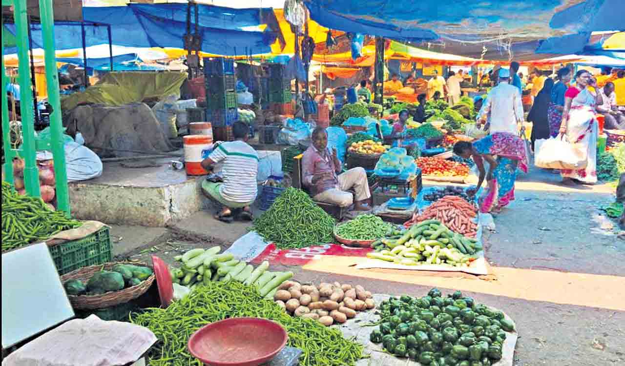 Hyderabad: Vegetable prices pinch pockets