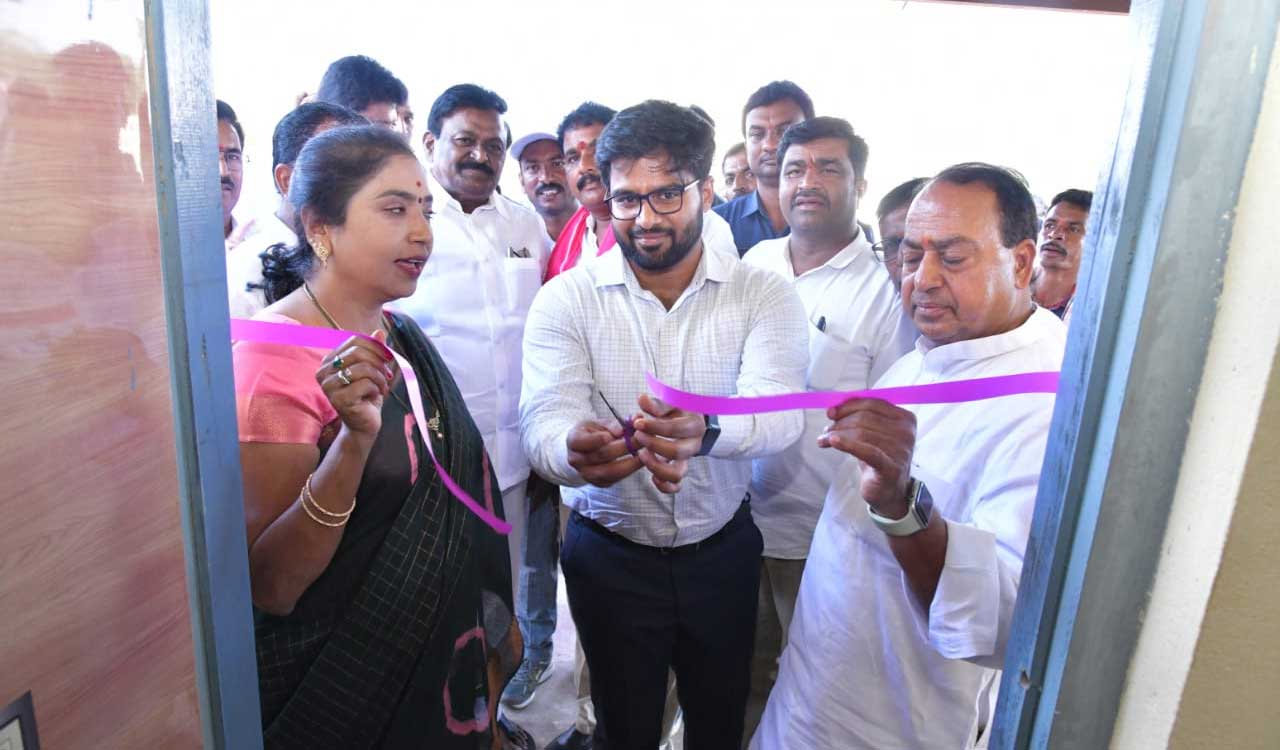 Minister Indrakaran Reddy hands over homes to Kolams in Nirmal