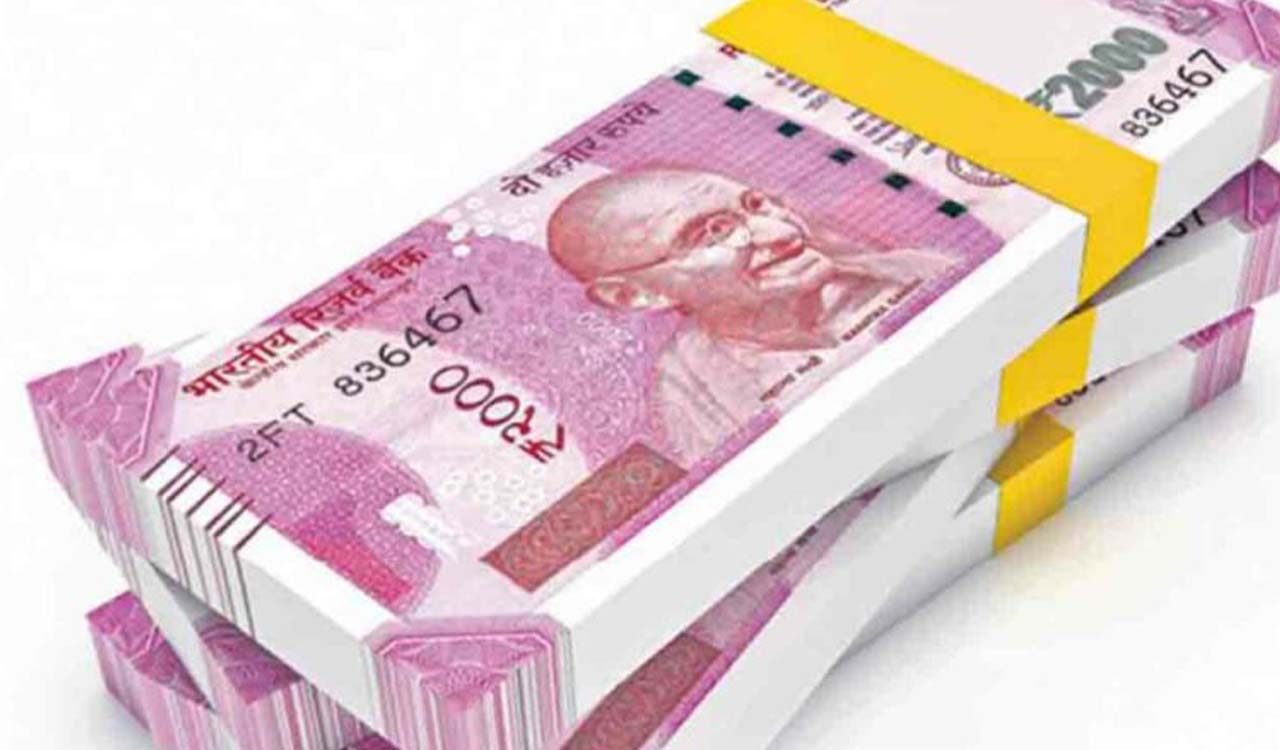 RBI pulls Rs 2000 notes out of circulation, here’s what you need to know