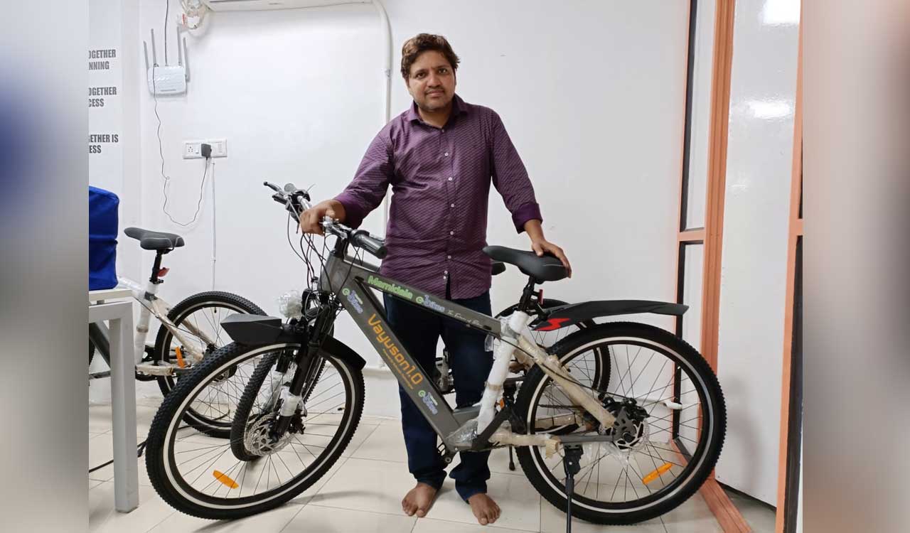 Hyderabad techie’s e-cycle project turns into successful startup