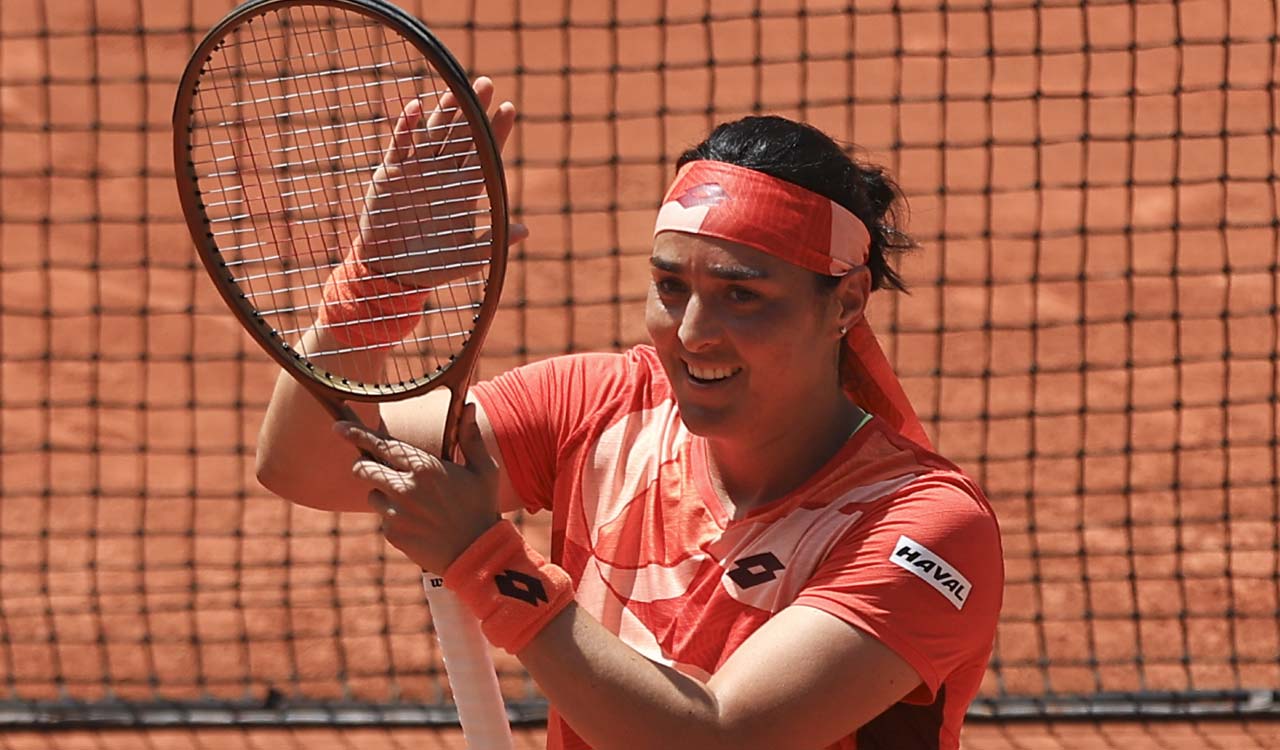 French Open: Jabeur races to second round; Mirra wins in debut