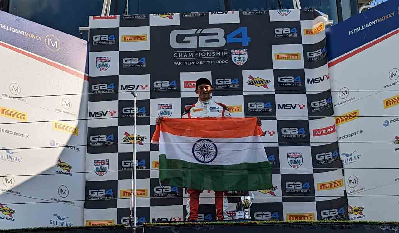 Ruhaan Alva grabs his first podium in GB4 Championship in UK