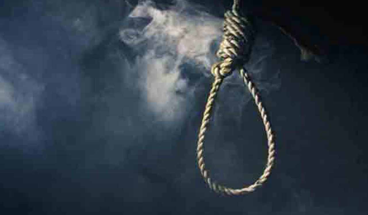 Chhattisgarh: NEET aspirant hangs self on eve of exam; cops suspect stress was trigger