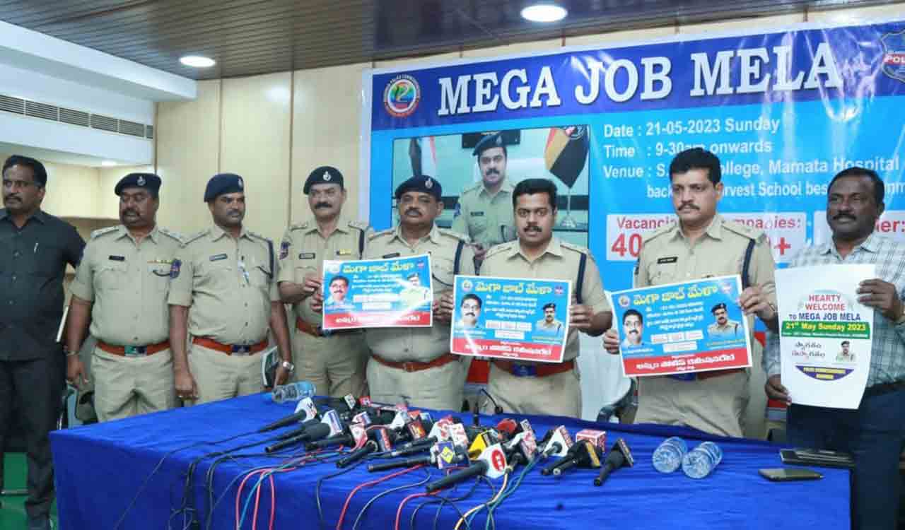 14,000 youths registered for mega job mela to be held on May 21: Khammam CP