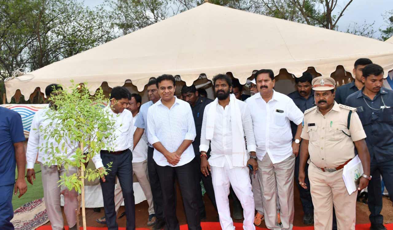 KTR inaugurates jungle safari in Mahabubnagar