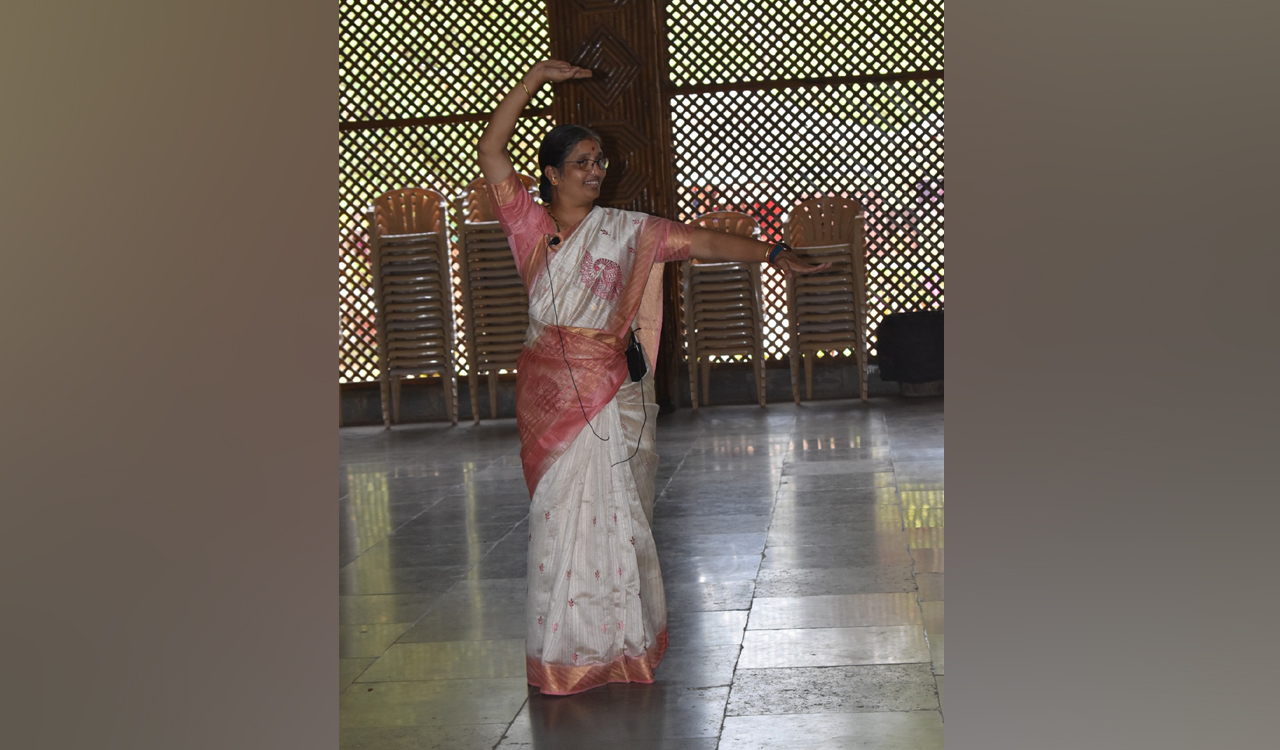 Kuchipudi dance workshop held at Shilparamam