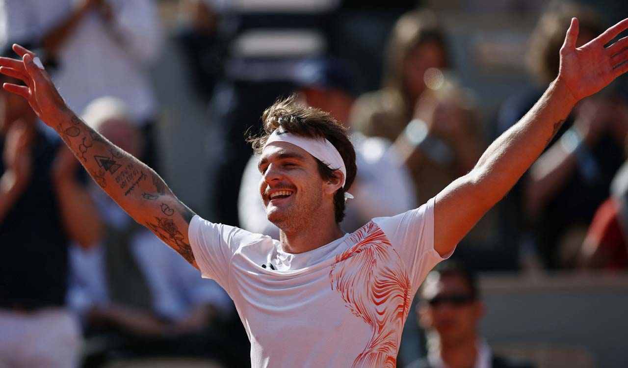 French Open: Seyboth Wild stuns Medvedev in five-set thriller