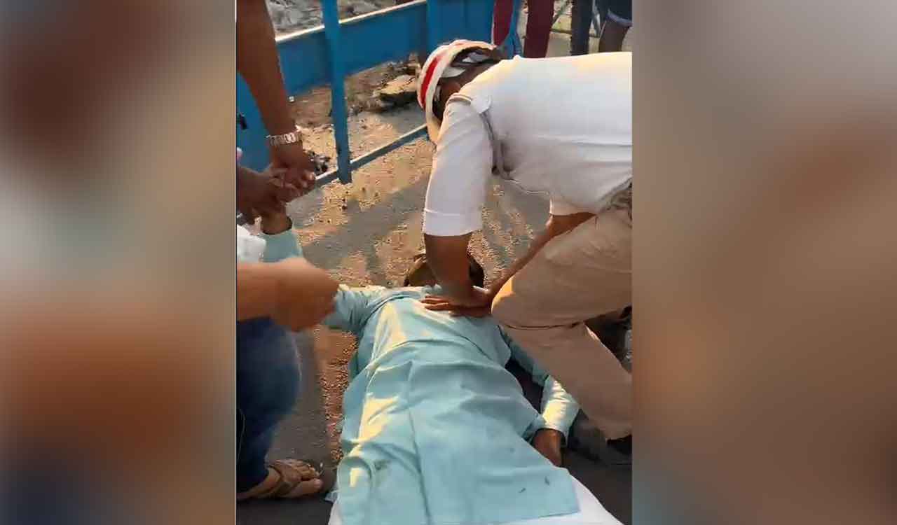 Hyderabad: Traffic cop saves life by performing CPR on motorist who collapsed on road